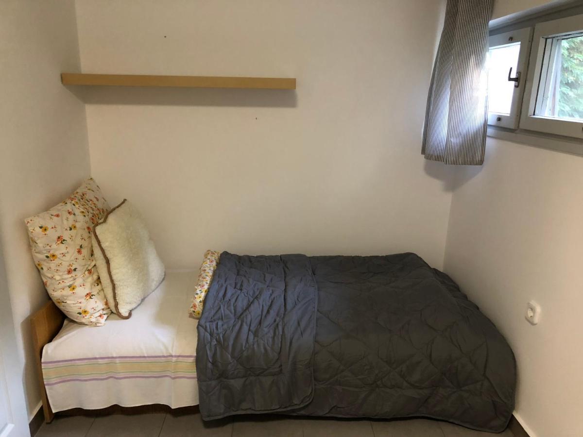 Iker Nyaralo Balatonfenyves Apartment ภายนอก รูปภาพ